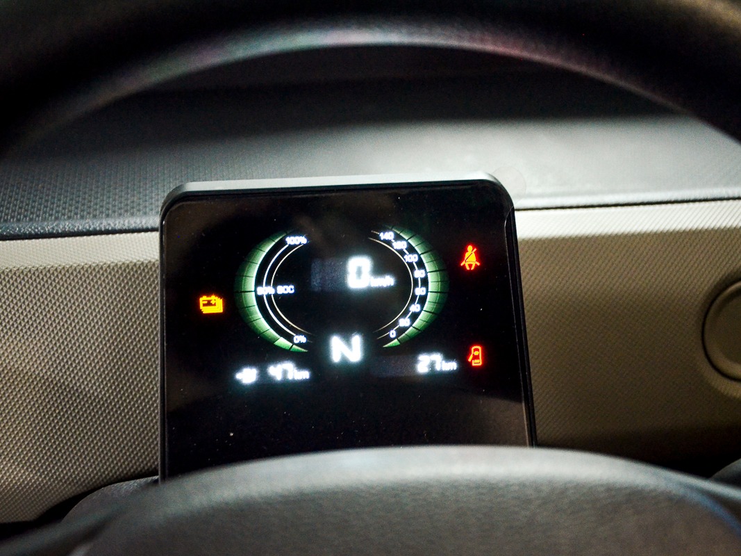 Xe điện lạ bất ngờ xuất hiện trong nhà máy ô tô ở Huế của hãng Việt: Đi bao xa, giá thế nào? - Ảnh 13.