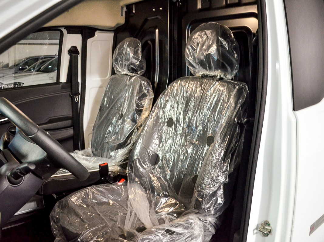 Xe điện lạ bất ngờ xuất hiện trong nhà máy ô tô ở Huế của hãng Việt: Đi bao xa, giá thế nào? - Ảnh 10.