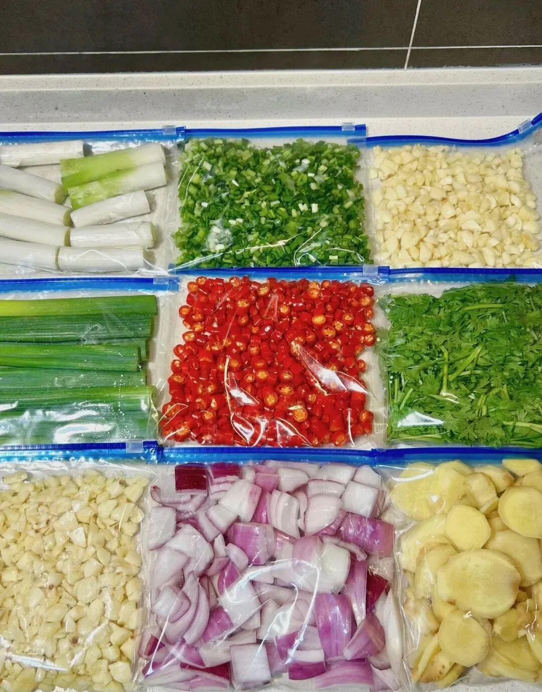 Tôi học cách dọn nhà của giới trẻ và nhận ra: Chỉ cần đổi tư duy, việc nhà giảm một nửa mà nhà vẫn gọn gàng mỗi ngày- Ảnh 1.