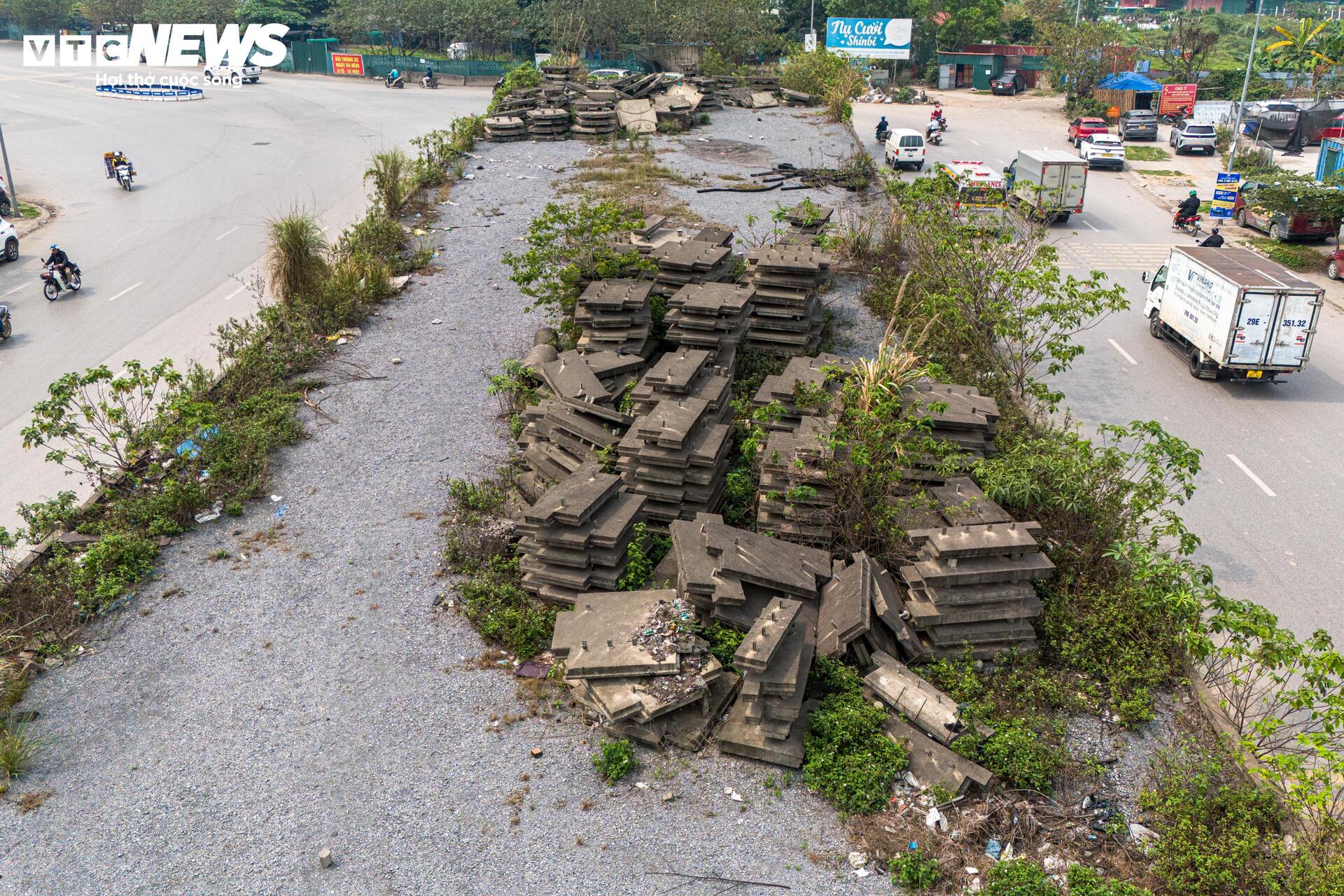 Dự án cầu vượt 'đắp chiếu' nhiều năm trên tuyến đường nghìn tỷ ở Hà Nội- Ảnh 5.