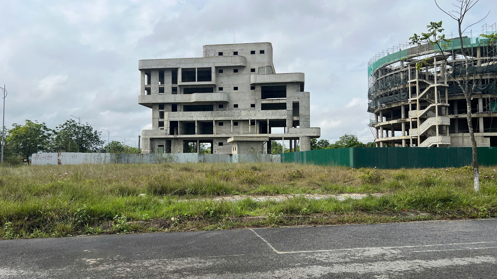 Vụ nhà thầu bỏ chạy ở Huế: Bao giờ tái khởi động dự án CNTT? - Ảnh 2.