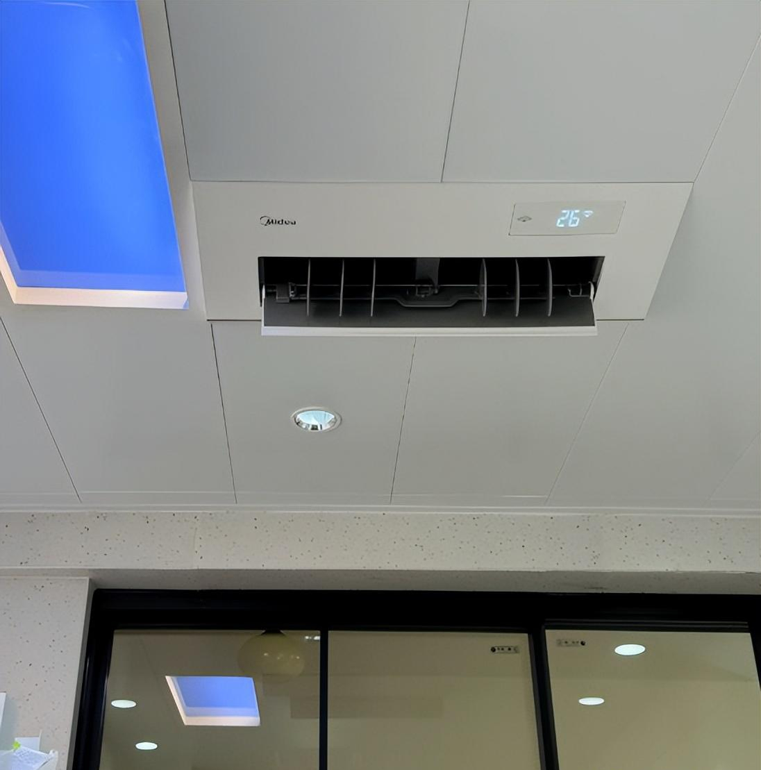 Việc mẹ tôi sửa sang lại nhà bếp đã dạy cho tôi một bài học: Chỉ vài thay đổi nhỏ, việc nấu ăn đã dễ chịu hơn hẳn - Ảnh 2.