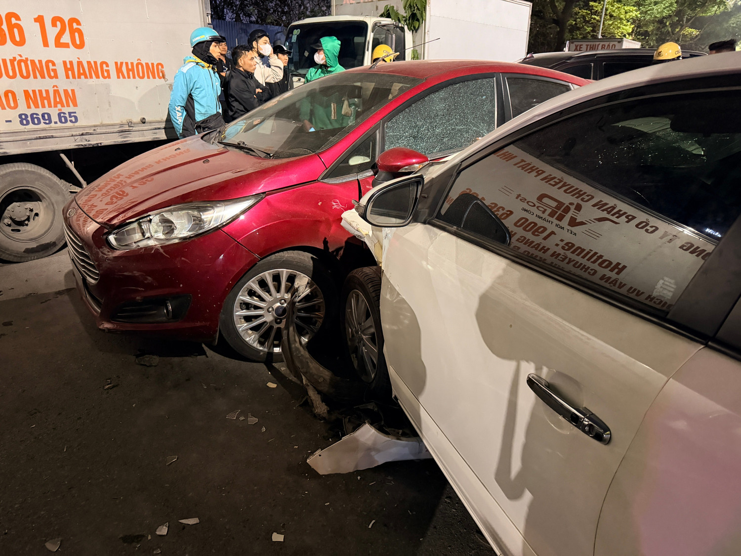 Kết quả đo nồng độ cồn của tài xế trong vụ xe điên tông liên hoàn 8 xe ở Hà Nội- Ảnh 1.