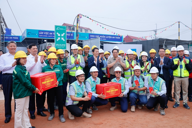 Thủ tướng: Phát triển kinh tế hàng không, khu thương mại tự do thế hệ mới tại sân bay Gia Bình- Ảnh 8.