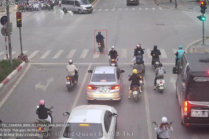 Cục CSGT nhận 60 tin phản ánh vi phạm giao thông từ người dân trong 24 giờ- Ảnh 1.