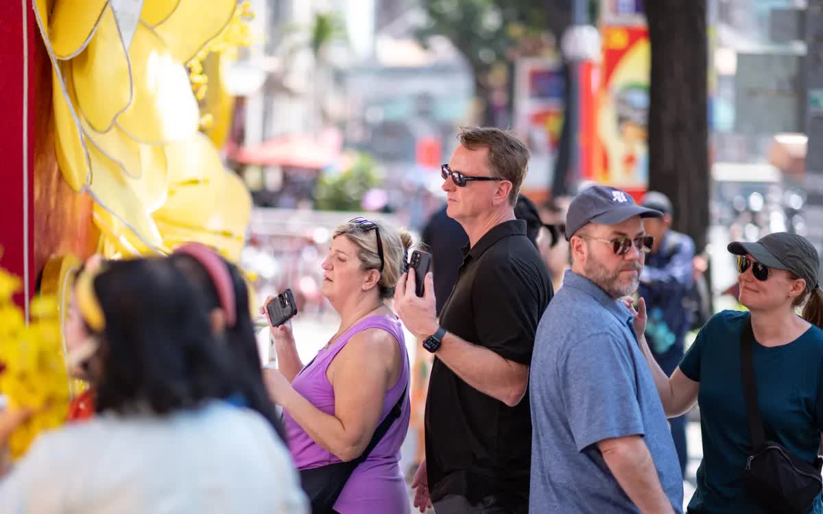 Du lịch Việt Nam ghi nhận tín hiệu khởi sắc ngay từ đầu năm 2026 khi lượng khách quốc tế liên tục tăng mạnh.