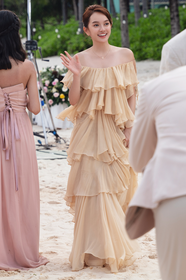 Mỹ nhân Việt cao 1m50 được đề cử 100 gương mặt đẹp nhất thế giới là ai?- Ảnh 11.