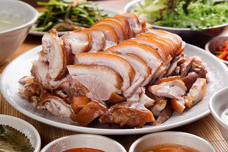 Phần thịt lợn "phải đặt trước mới có mà mua", ăn đúng cách có thể mang lại 4 lợi ích lớn cho sức khỏe, bác sĩ cũng phải khen ngợi- Ảnh 3.