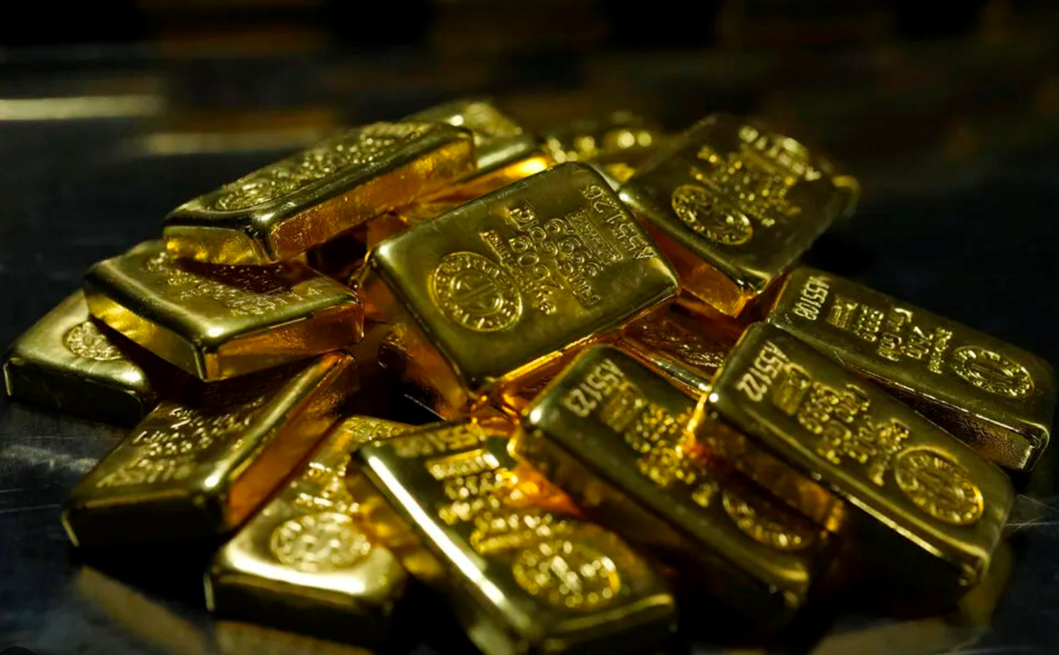 Quốc gia BRICS mua vàng 16 tháng liên tiếp, đang sở hữu hơn 2.300 tấn kim loại quý- Ảnh 1.