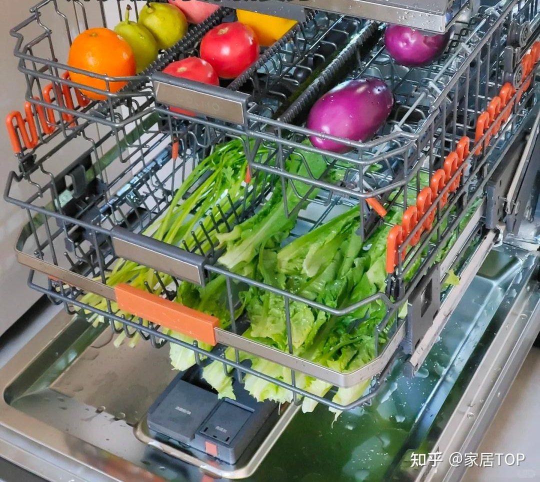 Tôi vô cùng kinh ngạc trước khả năng dọn dẹp nhà cửa của người phụ nữ 59 tuổi! Sau 20 năm, nhà vẫn sạch bong kin kít - Ảnh 3.