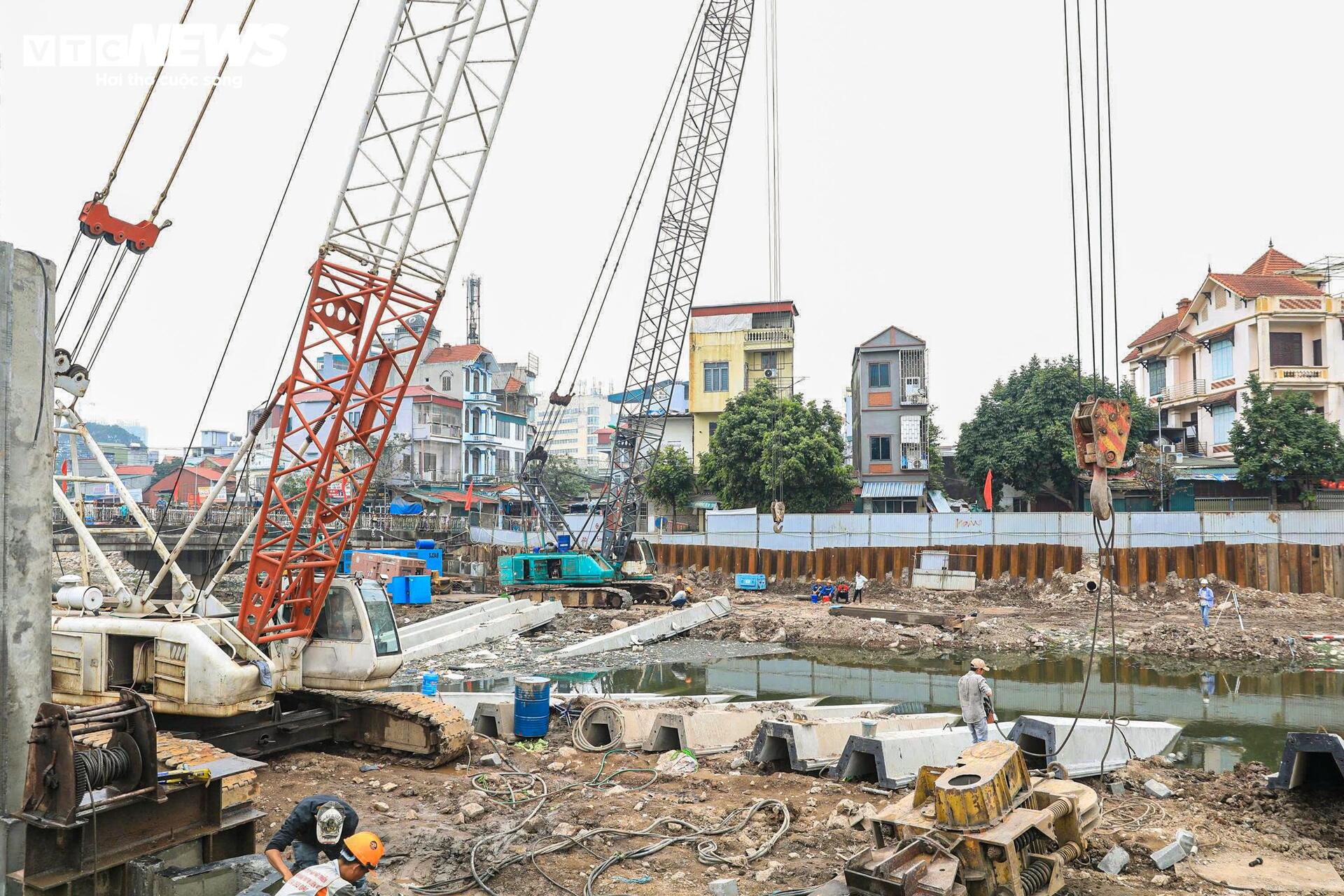 Toàn cảnh công trình cải tạo hạ lưu sông Kim Ngưu gần 700 tỷ đồng sắp cán đích- Ảnh 11.