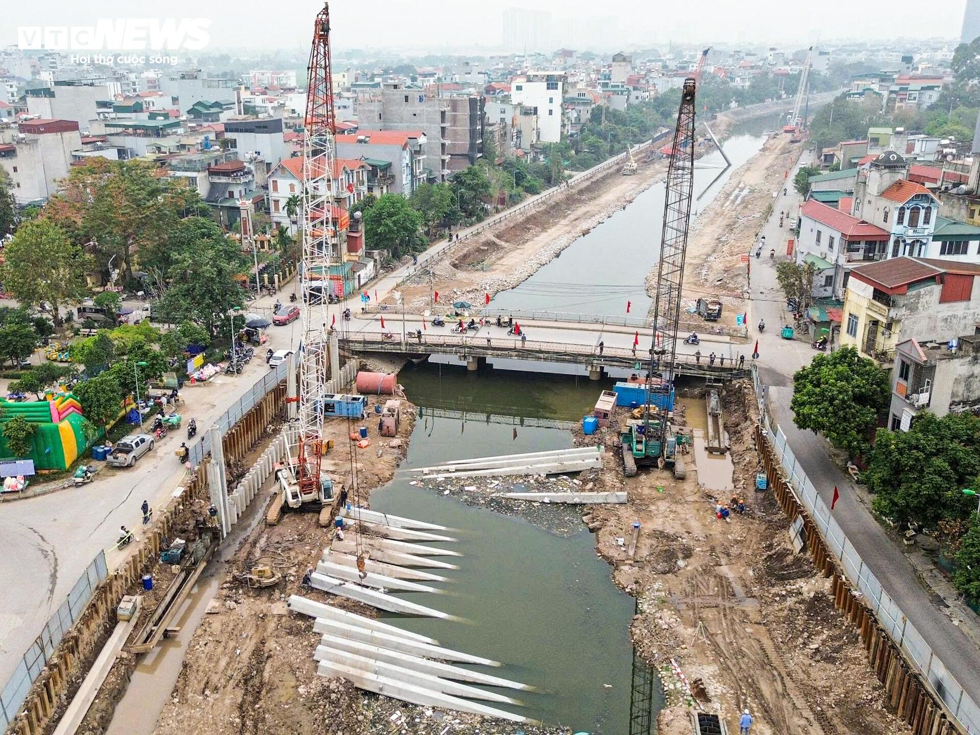 Toàn cảnh công trình cải tạo hạ lưu sông Kim Ngưu gần 700 tỷ đồng sắp cán đích- Ảnh 3.