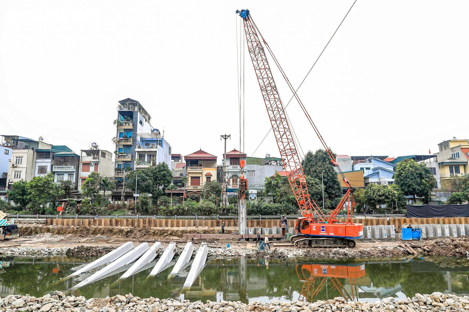 Toàn cảnh công trình cải tạo hạ lưu sông Kim Ngưu gần 700 tỷ đồng sắp cán đích- Ảnh 4.