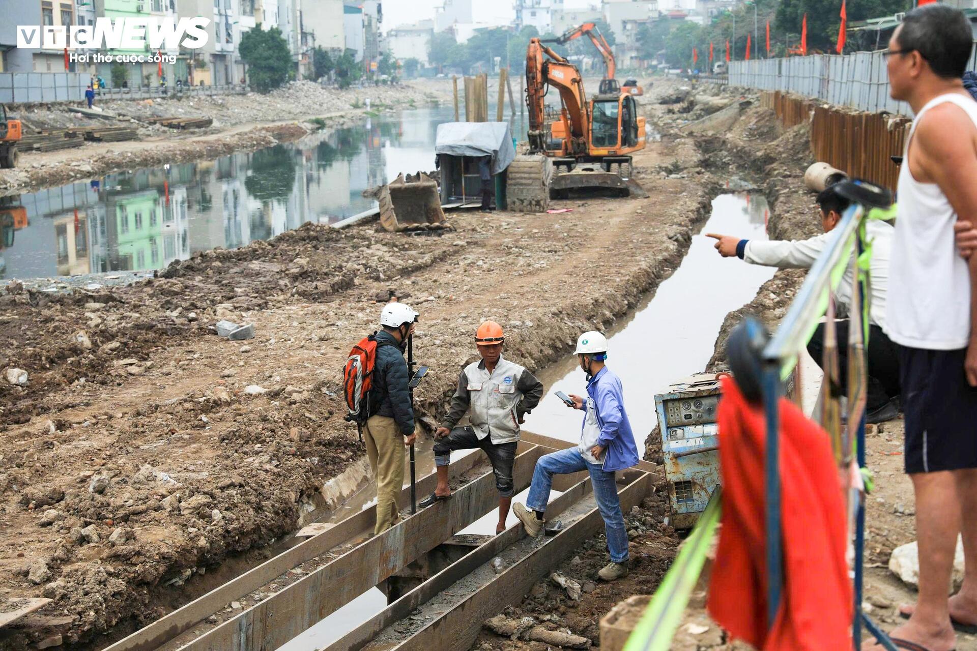 Toàn cảnh công trình cải tạo hạ lưu sông Kim Ngưu gần 700 tỷ đồng sắp cán đích- Ảnh 9.