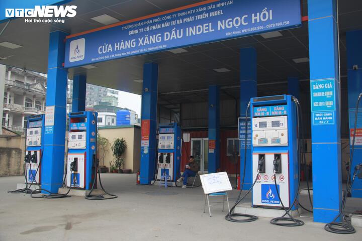 Hà Nội thông tin sau khi 17 cửa hàng xăng dầu tạm dừng bán hàng- Ảnh 1.