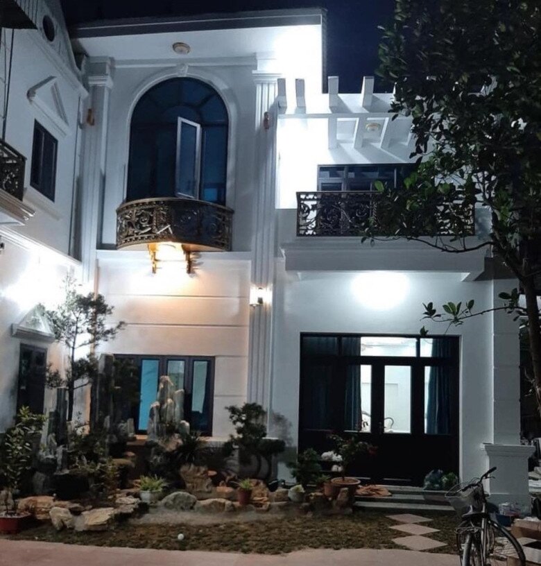 Đại úy Thăng Văn Cương chăm sóc con trai Hòa Minzy trong căn biệt thự bề thế ở Bắc Ninh  - Ảnh 6.