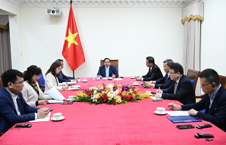 Thủ tướng Phạm Minh Chính điện đàm với Thủ tướng Qatar: Sẵn sàng hợp tác chặt chẽ nhằm góp phần ổn định năng lượng tại Việt Nam- Ảnh 2.