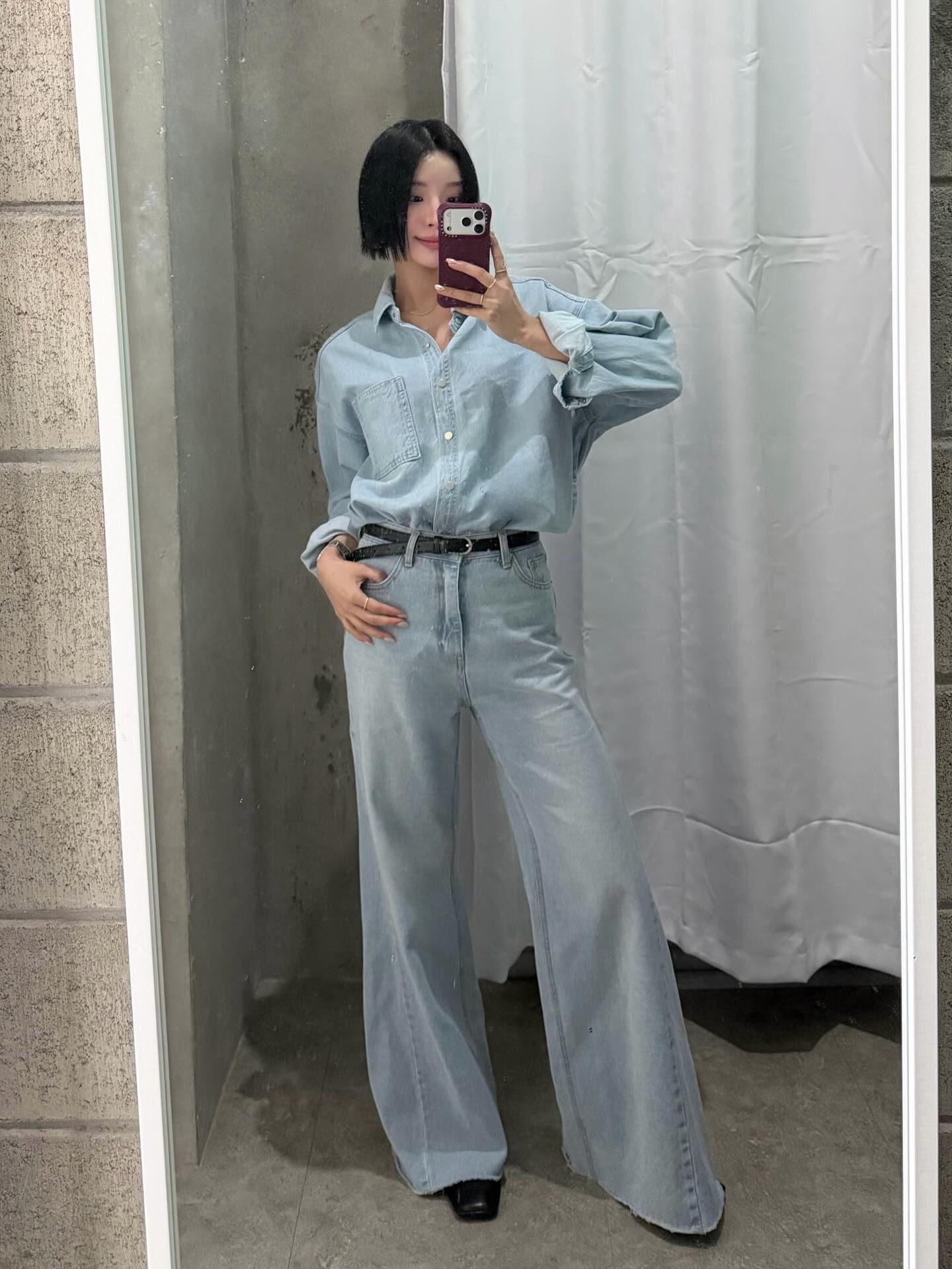 4 Mẫu áo sơ mi hack tuổi hoàn hảo cho phong cách công sở thanh lịch 2026 - Ảnh 9.