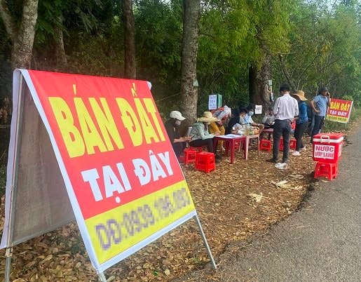 Đầu cơ gặp khó, nhà đầu tư nên “tính chuyện đường dài”- Ảnh 1.