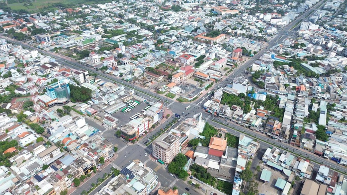 Tây Ninh đầu tư 25 . 700 Tỉ đồng cho trục kết nối Long An - Tân Ninh 2026 - Ảnh 3. Tây Ninh đầu tư 25 . 700 Tỉ đồng cho trục kết nối Long An - Tân Ninh 2026 - Ảnh 3.