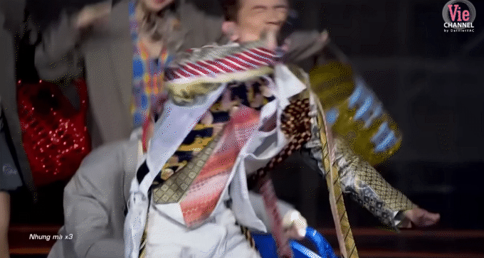 Việt Nam có 1 ca khúc nổi tiếng toàn cầu đạt tỷ lượt xem, khiến G-DRAGON và BTS nhún nhảy theo- Ảnh 4.