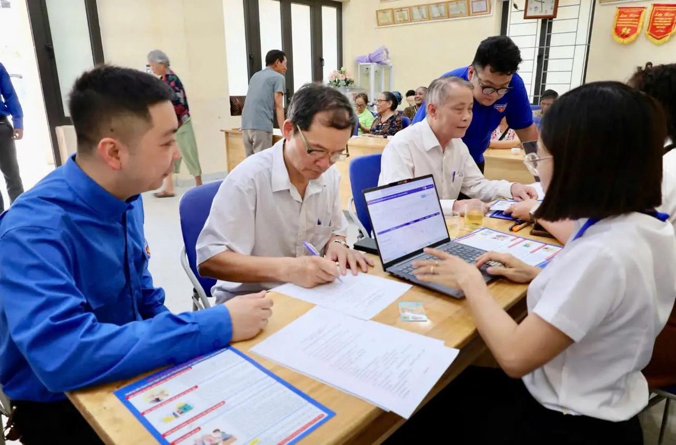 Trẻ dưới 4 tuổi tại Hà Nội được nhận 1,625 triệu đồng/tháng: Điều kiện hưởng trợ cấp ra sao?- Ảnh 1.