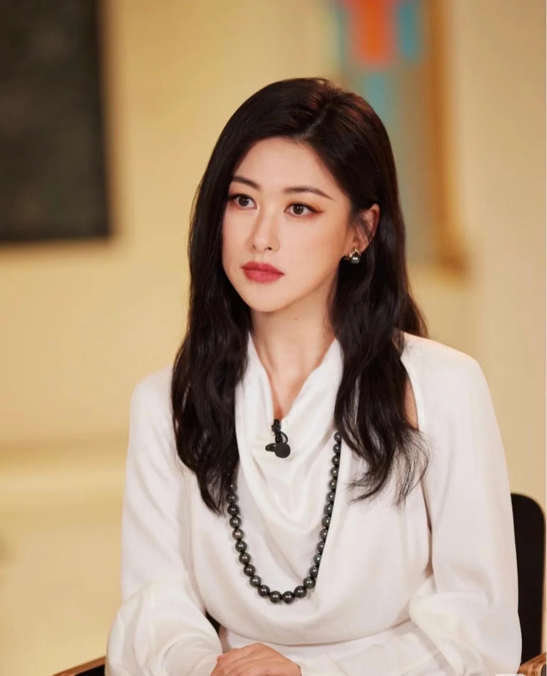 Bí quyết phong cách Chu Châu với ngọc trai: Sang trọng và tinh tế không cần hàng hiệu - Ảnh 10.