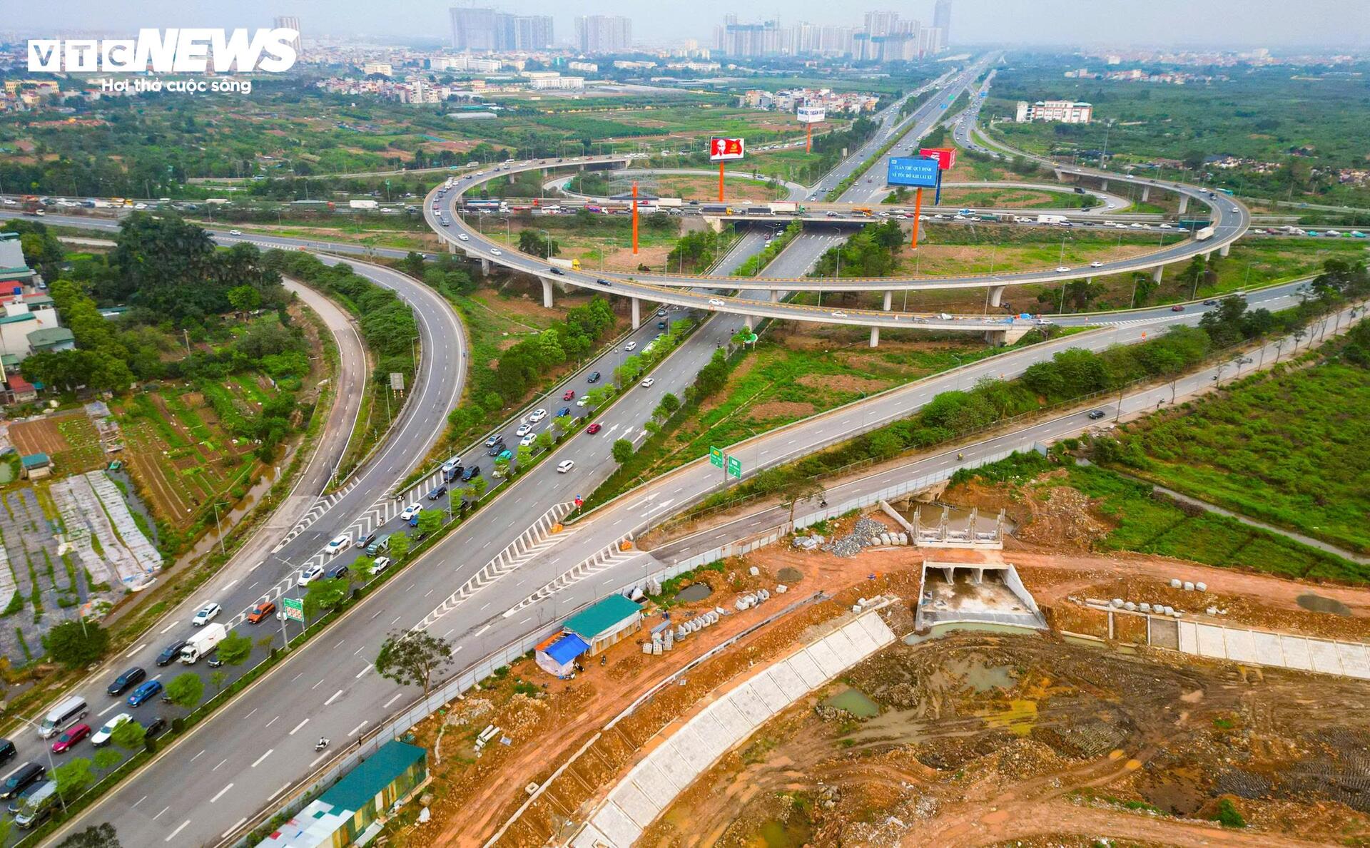 Mục sở thị 'siêu hồ' hơn 30ha giúp giảm ngập phía Đông Hà Nội- Ảnh 12.