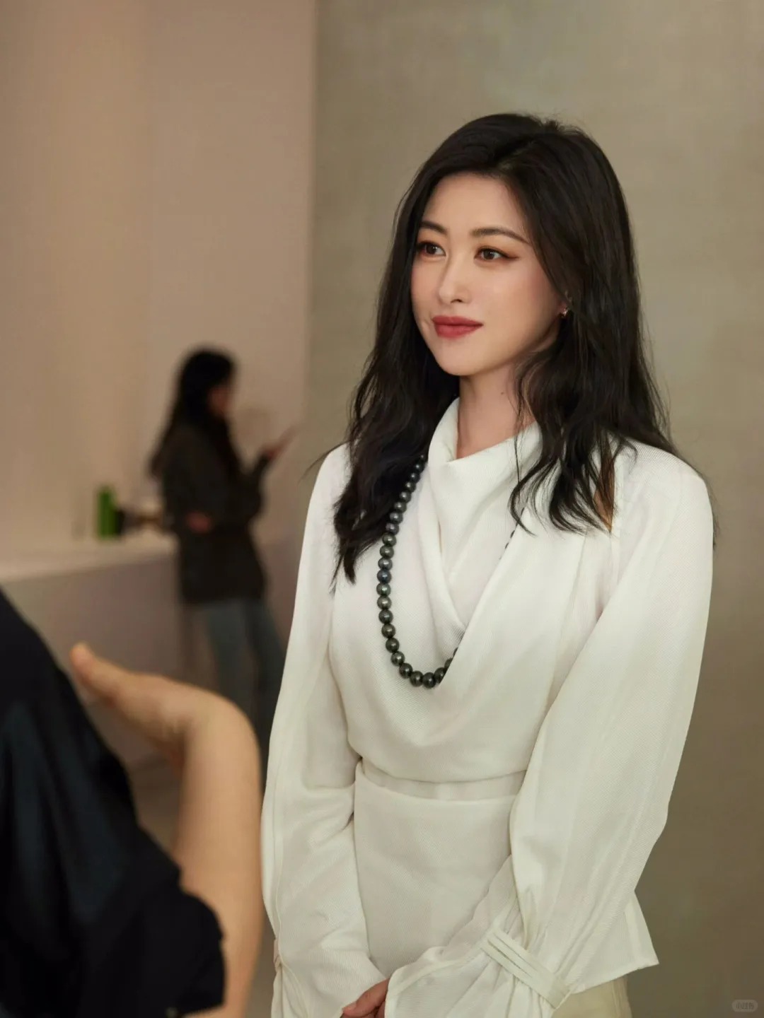 Bí quyết phong cách Chu Châu với ngọc trai: Sang trọng và tinh tế không cần hàng hiệu - Ảnh 7.