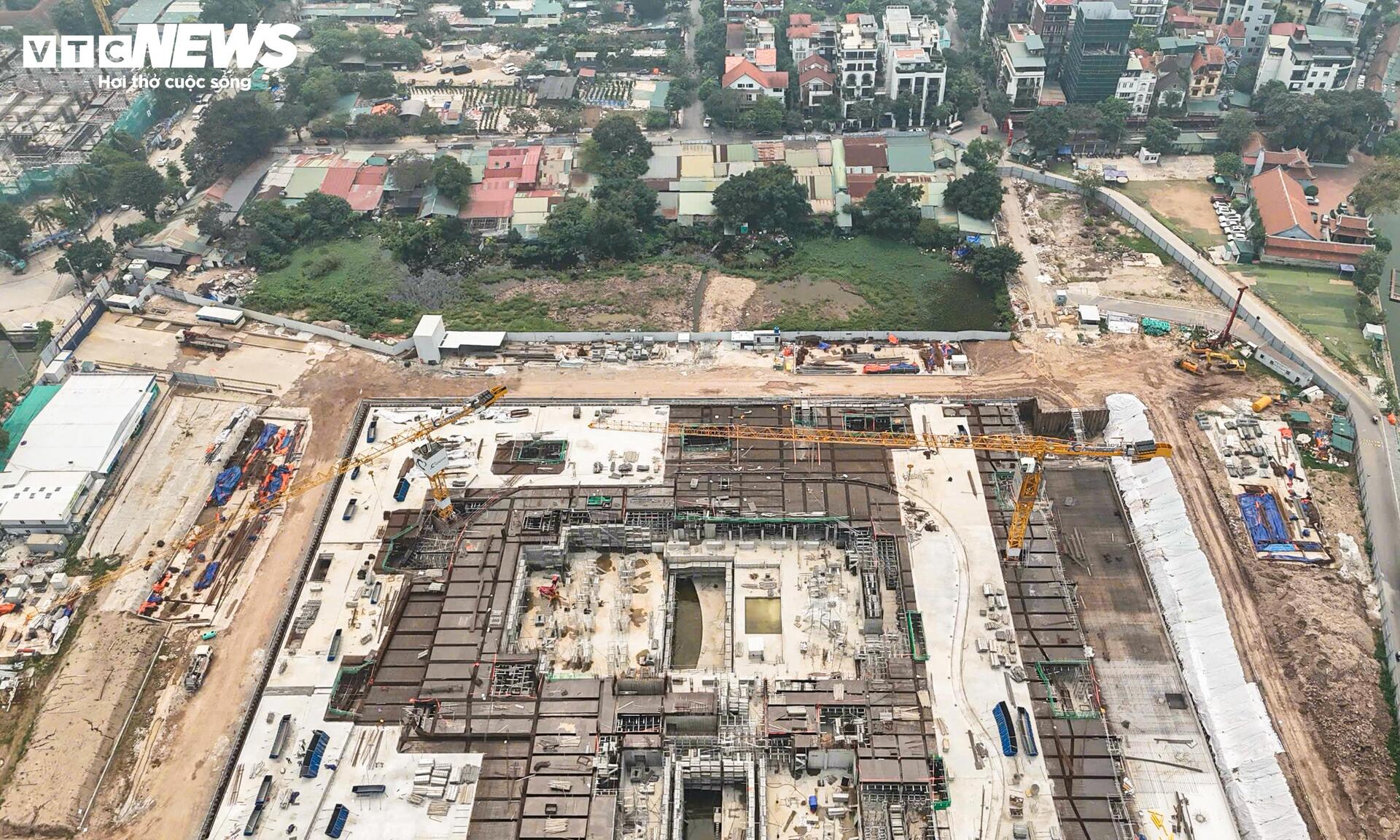 Cận cảnh nhà hát Opera Hà Nội dần lộ diện ở bán đảo Quảng An- Ảnh 6.