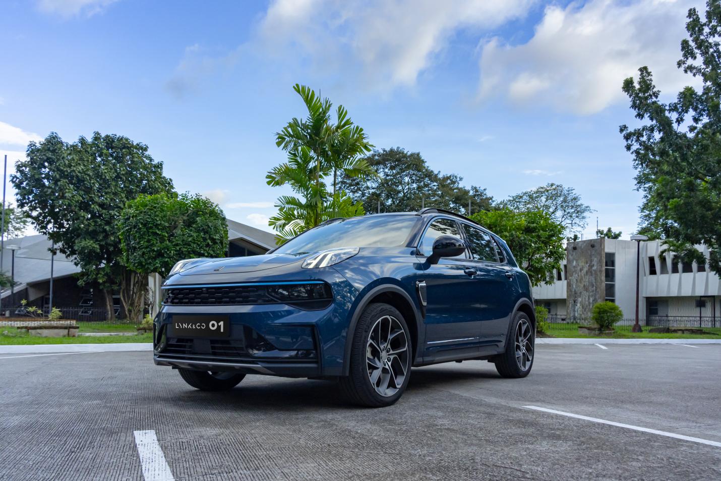 Lynk & Co Việt Nam tung ưu đãi cực hấp dẫn trong tháng 4 - Ảnh 1.