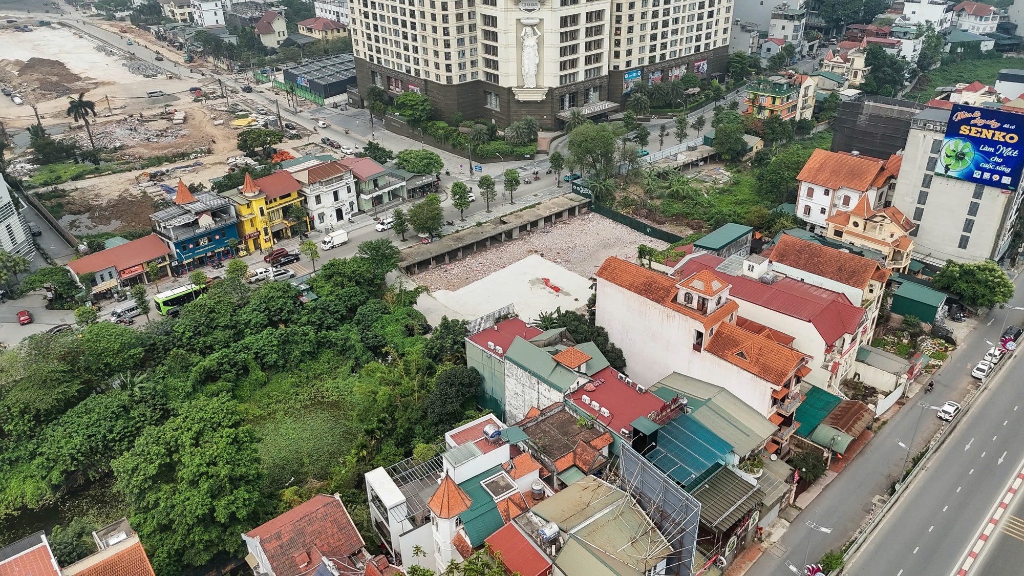 Cận cảnh Dự án đường Đặng Thai Mai 100m trị giá 642 tỉ đồng tại Hà Nội - Ảnh 3.