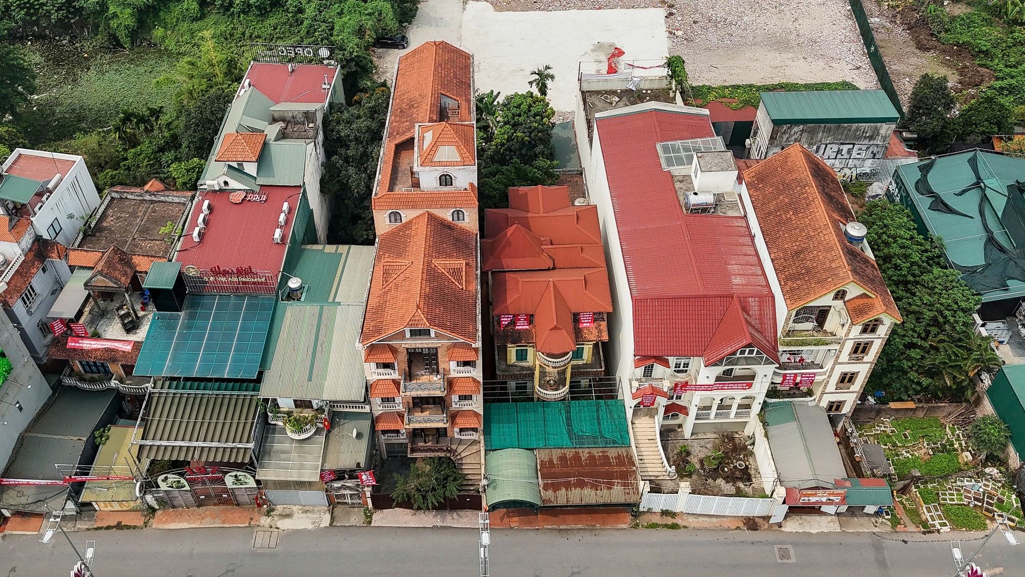 Cận cảnh Dự án đường Đặng Thai Mai 100m trị giá 642 tỉ đồng tại Hà Nội - Ảnh 6.