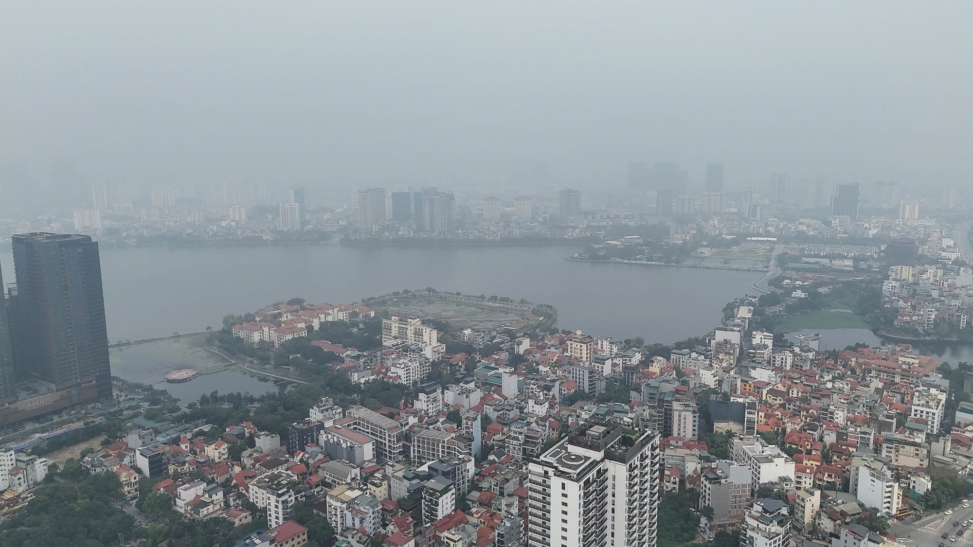 Cận cảnh Dự án đường Đặng Thai Mai 100m trị giá 642 tỉ đồng tại Hà Nội - Ảnh 9.