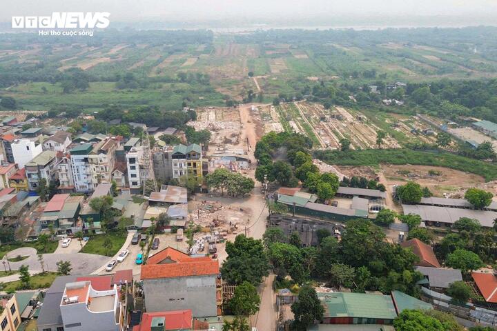 Hà Nội xây 'siêu cầu' hơn 20.000 tỷ đồng, người dân gấp rút dỡ nhà trả mặt bằng- Ảnh 14.