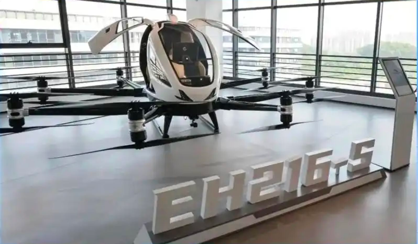 Chấm dứt thời đại tắc đường: Trung Quốc phát triển thị trường taxi bay 300 tỷ USD, đi xuyên thành phố chỉ mất vài phút- Ảnh 2.