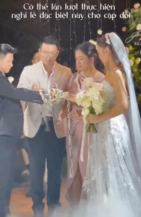 Nghi thức độc lạ trong lễ cưới của đại thiếu gia Bạc Liêu: Vừa thiêng liêng vừa đậm bản sắc gia đình - Ảnh 14.