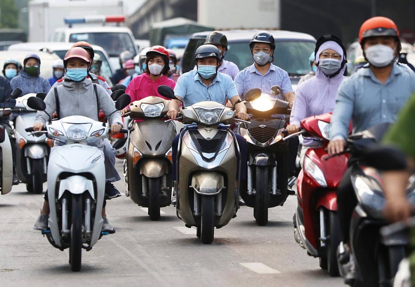 Thí điểm Vùng phát thải thấp từ 1/7: Bạn vẫn lên đời xe máy xăng được nếu hiểu đúng- Ảnh 2.