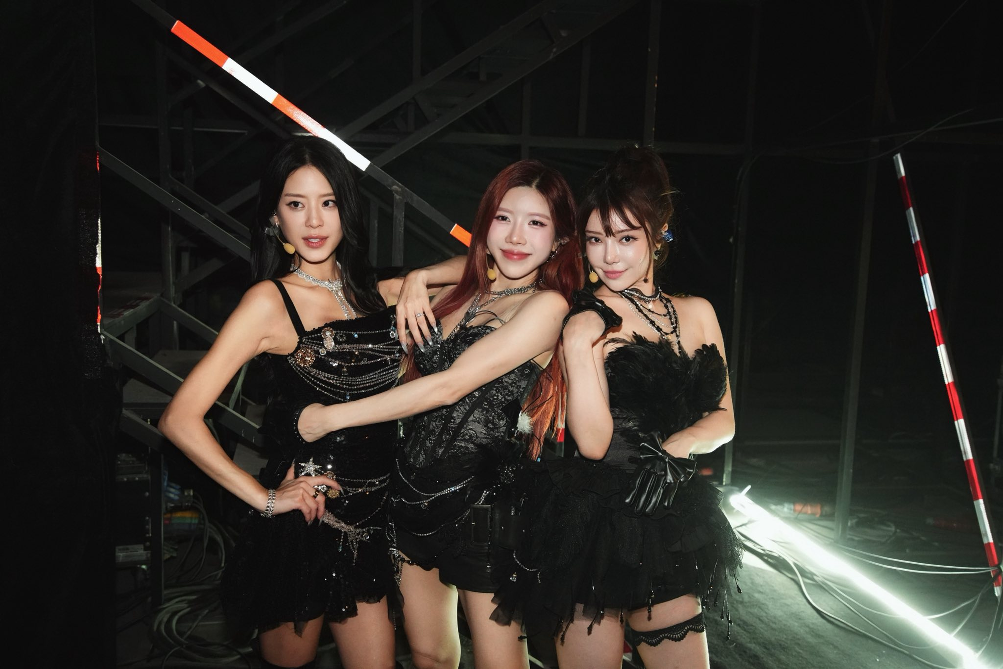 photo-1776071252667 photo-1776071252667