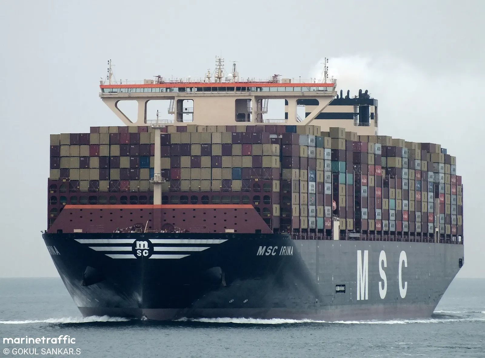 Sức mạnh hãng tàu lớn nhất hành tinh vừa quyết đầu tư vào siêu cảng 128.872 tỷ đồng của Việt Nam: Doanh thu 86 tỷ Euro, nắm 20% năng lực vận tải toàn cầu- Ảnh 1.