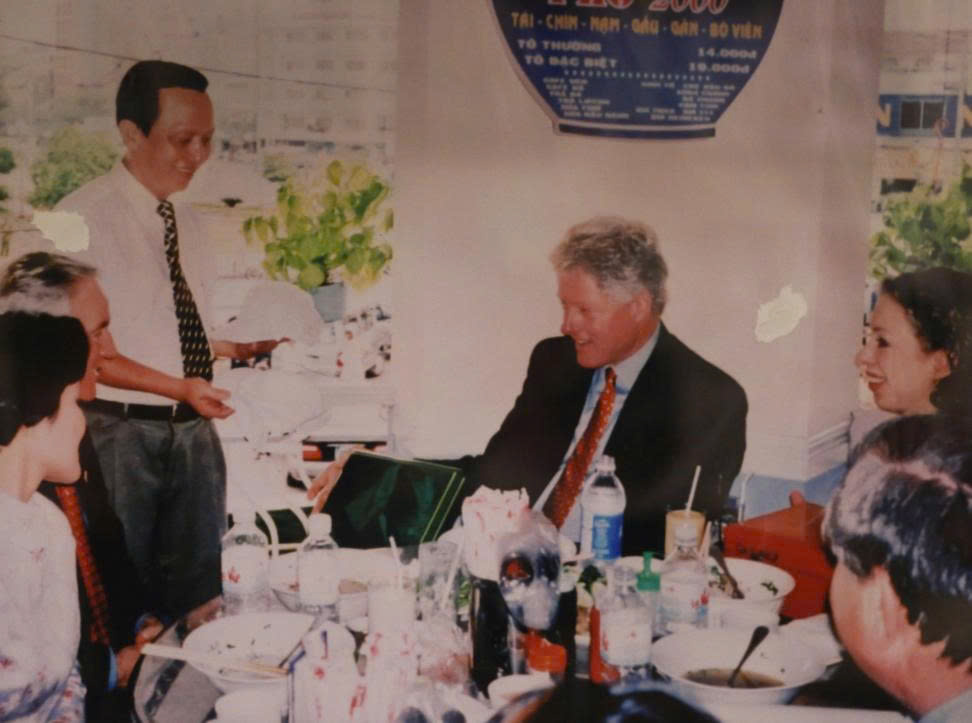 Món ăn Việt Nam gây ấn tượng với 21 triệu du khách, từng được cựu Tổng thống Mỹ Bill Clinton thưởng thức- Ảnh 2.