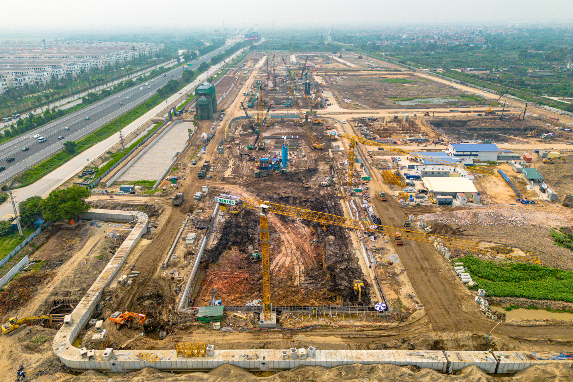 Cận cảnh dự án nằm giữa ba đại đô thị hơn 10 tỷ USD, hưởng lợi từ Vành đai 4 và cầu vượt sông Hồng - Ảnh 10.