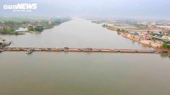 Cầu phao 30 năm tuổi ở Ninh Bình 'oằn mình' gánh tải chờ ngày được thay thế- Ảnh 11.