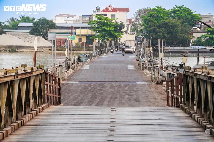Cầu phao 30 năm tuổi ở Ninh Bình 'oằn mình' gánh tải chờ ngày được thay thế- Ảnh 6.