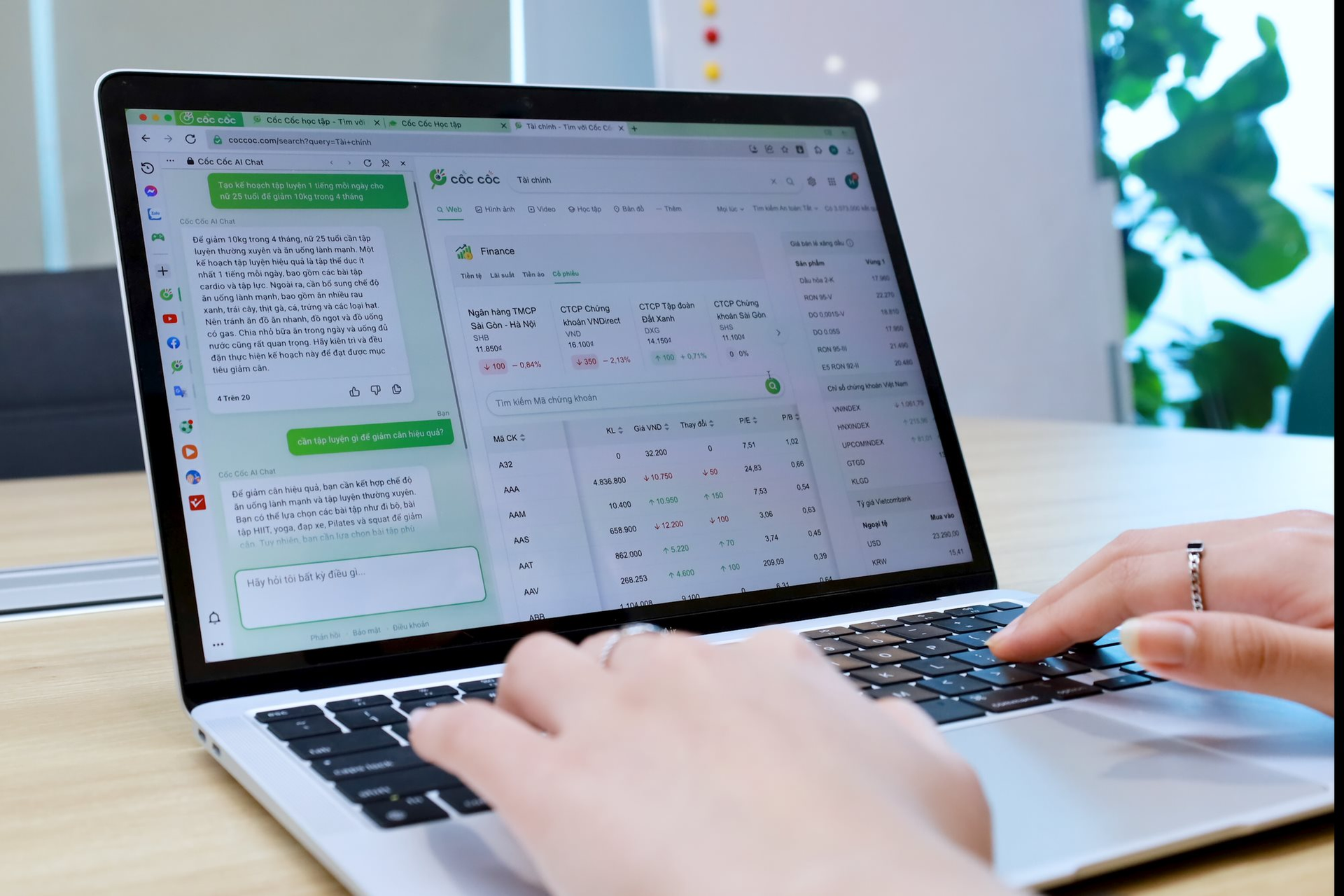 Thông tin về giá xăng dầu, bầu cử Quốc hội... “chiếm sóng” bảng xếp hạng tìm kiếm quý I/2026- Ảnh 1.