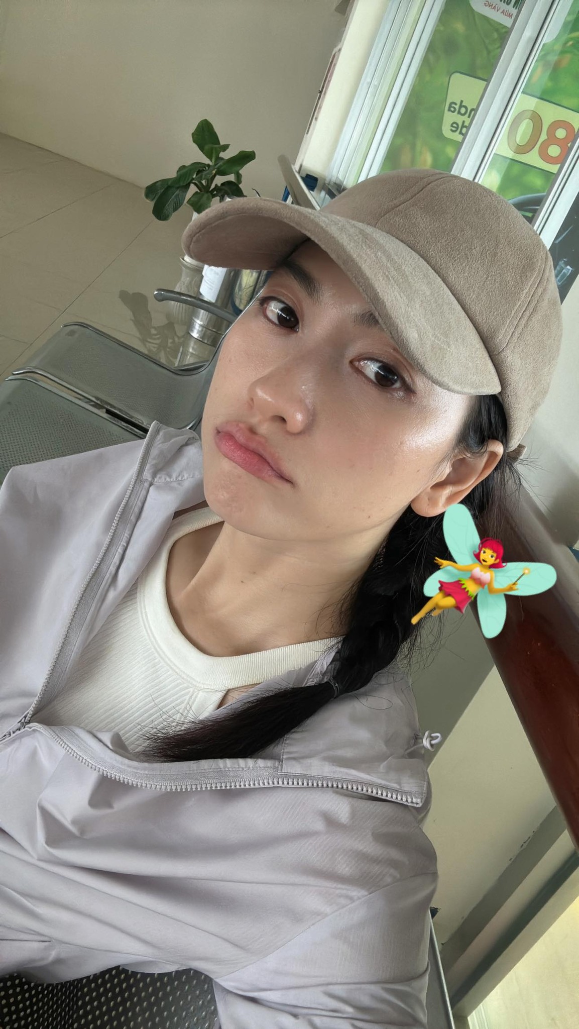 Việt Nam có nữ thần mặt mộc như gắn spotlight trên người, đẹp đến mức khiến Hoa hậu đứng chung suýt "tàng hình"- Ảnh 5. Việt Nam có nữ thần mặt mộc như gắn spotlight trên người, đẹp đến mức khiến Hoa hậu đứng chung suýt "tàng hình"- Ảnh 5.