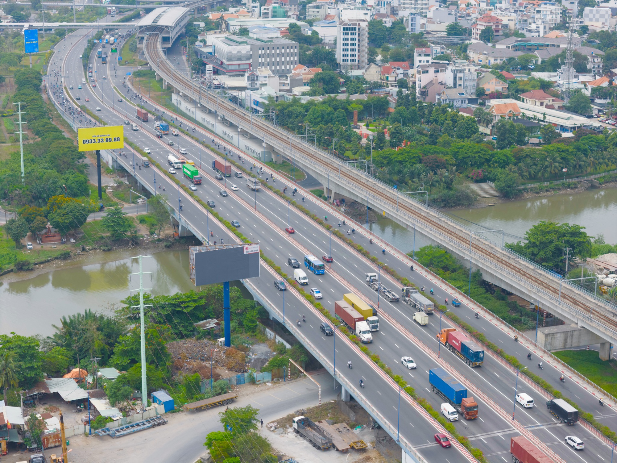 Cận cảnh đại lộ ở TPHCM sắp được rót 3.500 tỉ đồng nâng cấp- Ảnh 13. Cận cảnh đại lộ ở TPHCM sắp được rót 3.500 tỉ đồng nâng cấp- Ảnh 13.