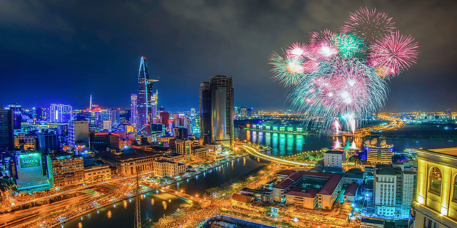 Học thành công của Nhật Bản, Hàn Quốc và Singapore: Việt Nam vượt bẫy thu nhập trung bình bằng cách nào? - Ảnh 1.