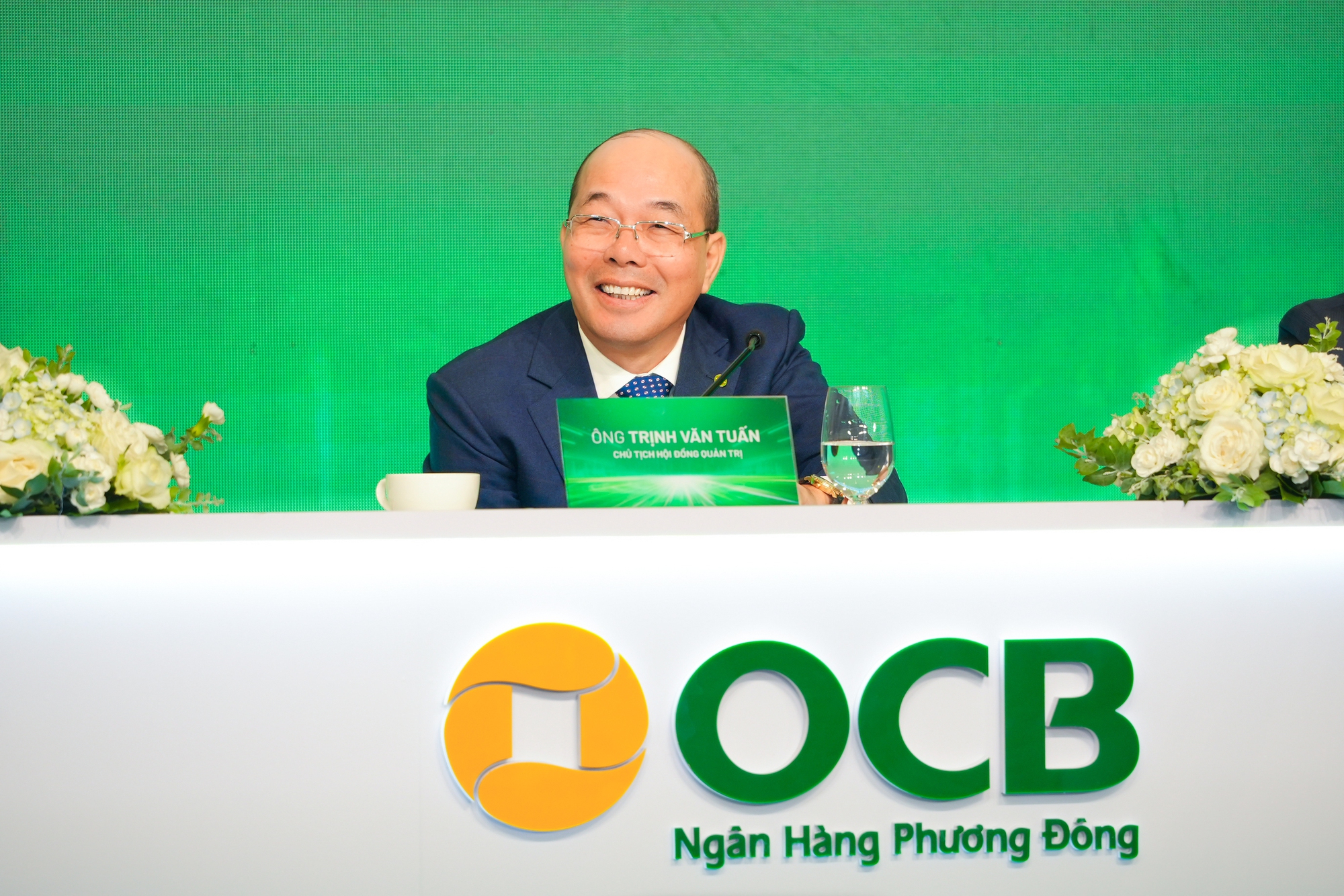 Chủ tịch OCB lý giải giá cổ phiếu OCB thấp nhưng có tiềm năng tăng trưởng trong 2026 - Ảnh 2.