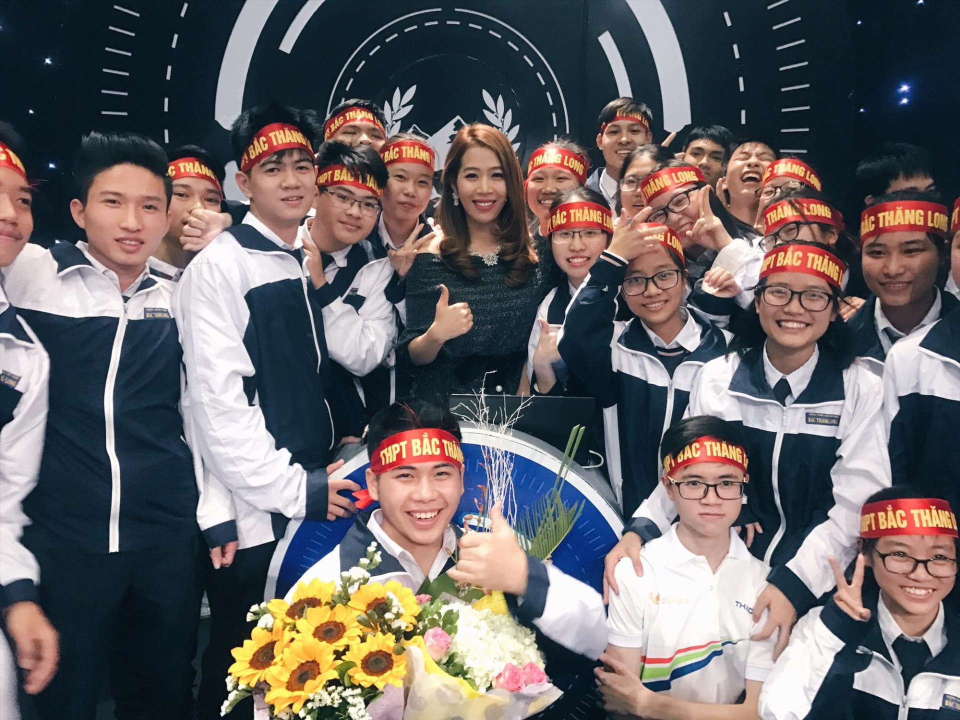 Nữ BTV nổi tiếng là con gái Đại tá, từng đỗ Thủ khoa Đại học, nay giữ vai trò quan trọng tại VTV - Ảnh 5.